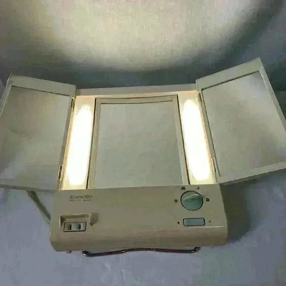 Remington TRUE-TO-LIGHT Lighted Makeup Mirror 4 Light Settings LM-8 Preowned VTG - Picture 4 of 10